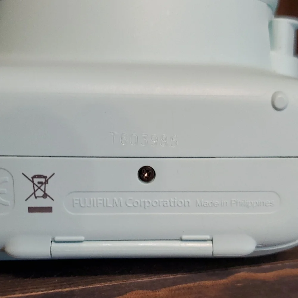 Instax Mini 9 Instant Camera - Mint Green